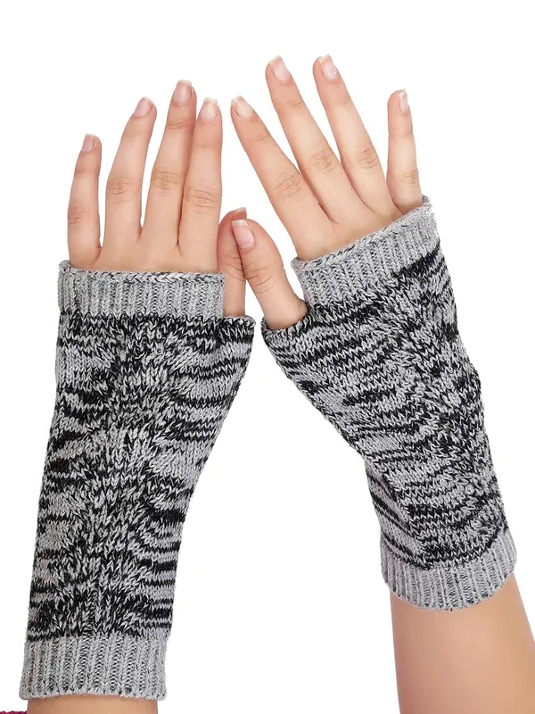 Grey_Woolen_Gloves_For_Women