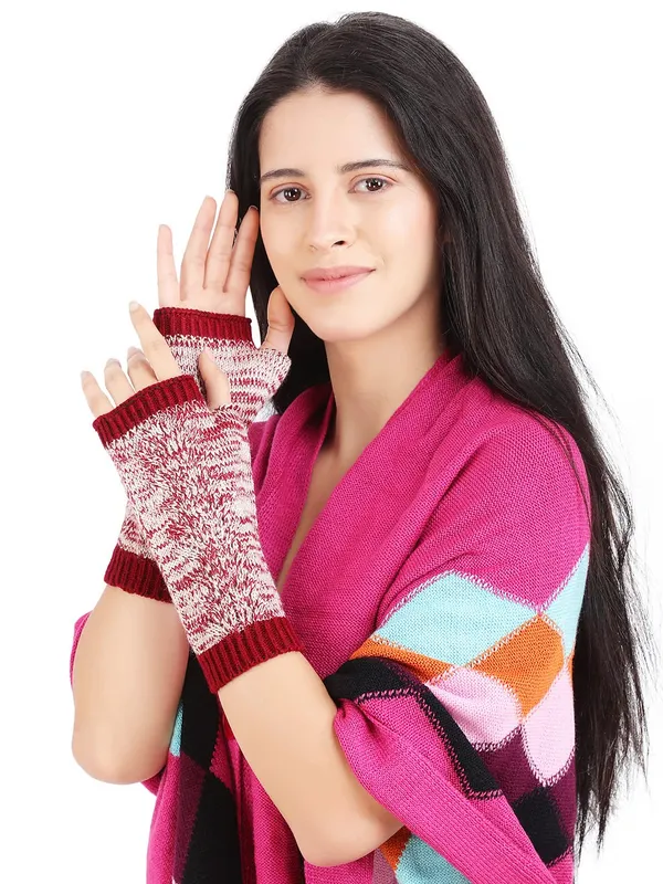 Maroon_Woolen_Gloves_For_Women