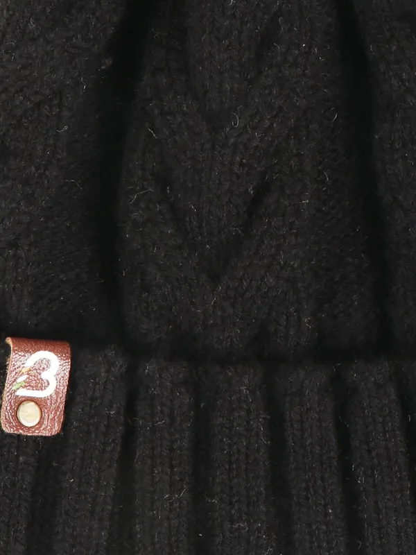 Black_Woolen_Cap_For_Unisex_Child