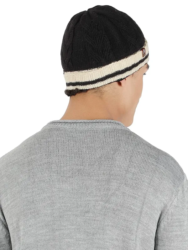Black_Woolen_Cap_For_Men