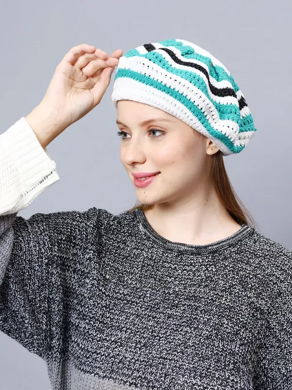 Turquoise_Woolen_Beret_For_Women