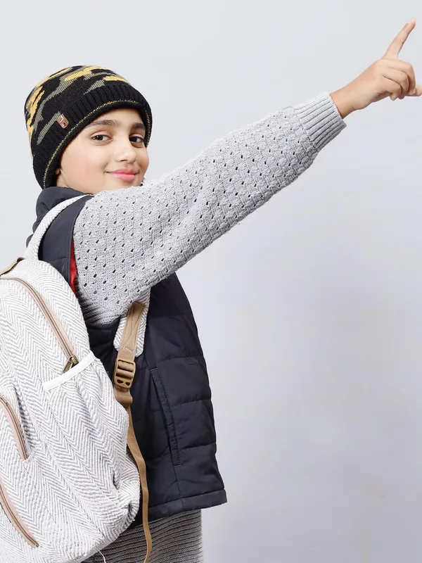 Multicolor_&_Black_Woolen_Cap_For_Unisex_Child