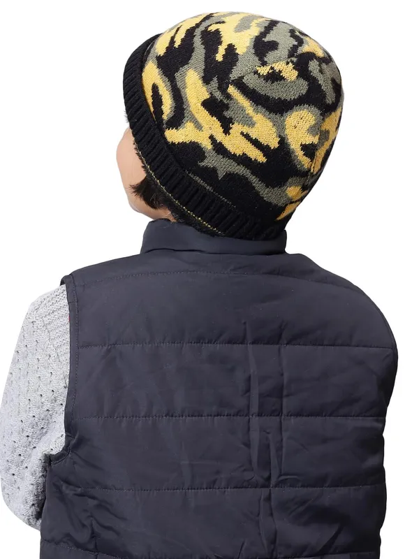 Multicolor_&_Black_Woolen_Cap_For_Unisex_Child