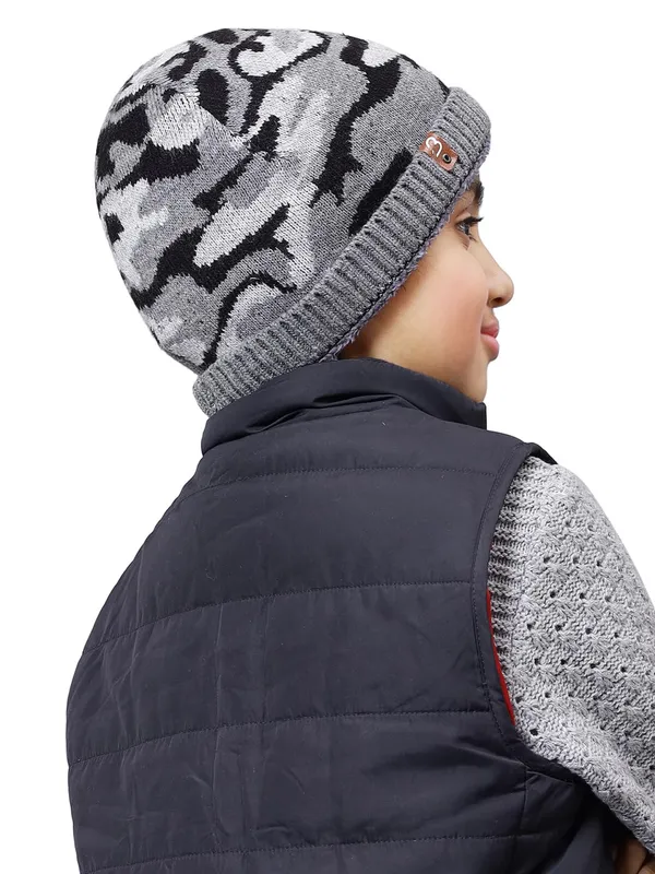 Multicolor_&_Charcoal_Woolen_Cap_For_Unisex_Child