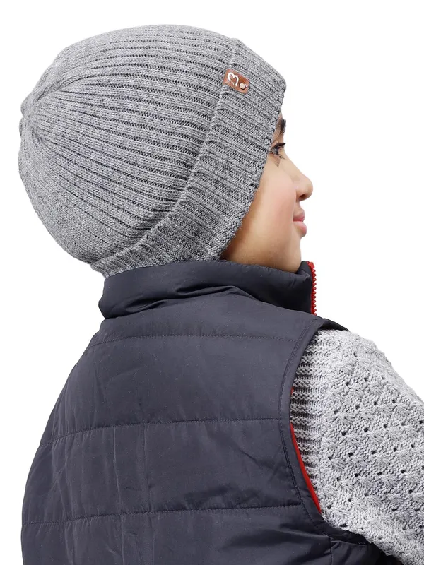 Grey_Woolen_Cap_For_Unisex_Child
