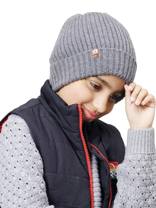 Grey_Woolen_Cap_For_Unisex_Child