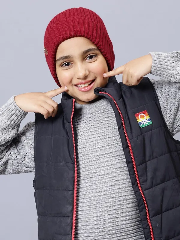 Maroon_Woolen_Cap_For_Unisex_Child