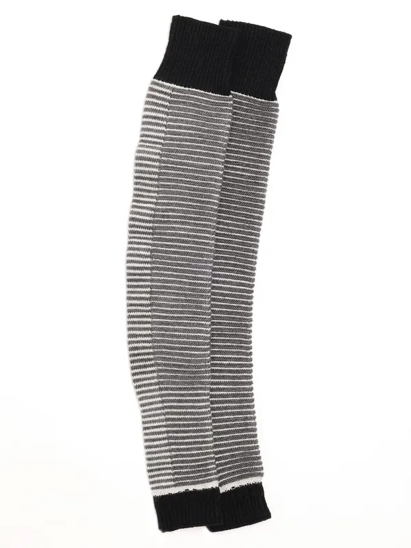 Black_Woolen_Leg_Warmer_For_Girls