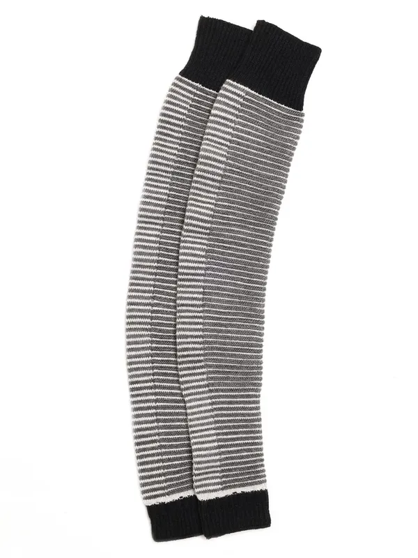 Black_Woolen_Leg_Warmer_For_Girls
