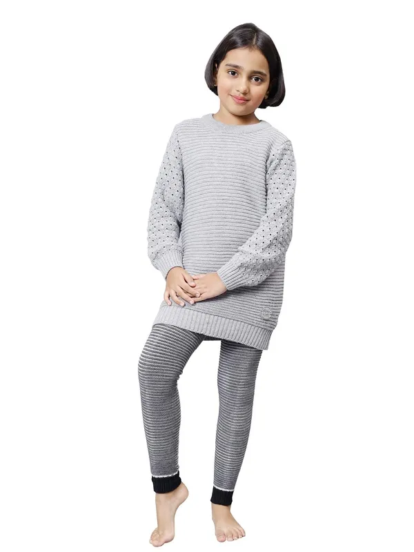 Black_Woolen_Leg_Warmer_For_Girls