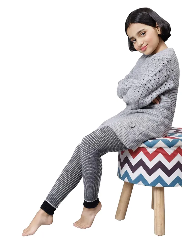 Black_Woolen_Leg_Warmer_For_Girls
