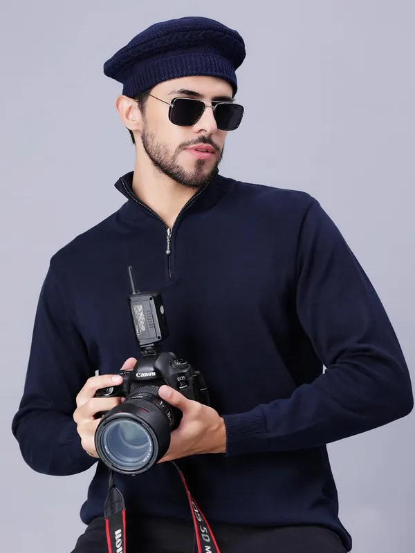 Blue_Woolen_Sweater_For_Men
