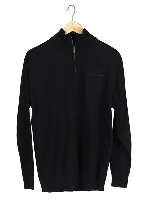 Black_Woolen_Pullover_For_Men