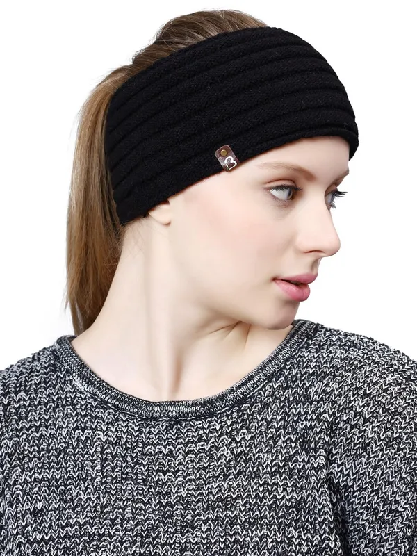 Black_Woolen_Earwarmer_For_Women