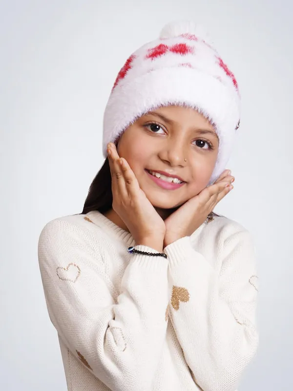 White_Woolen_Cap_For_Girls