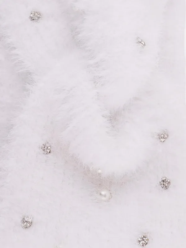 White_Woolen_Earwarmer_For_Women