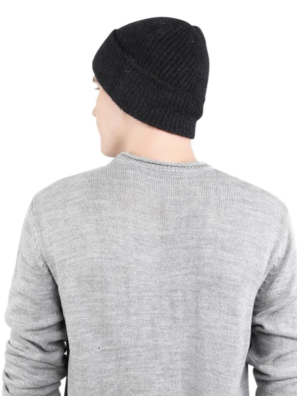 Black_Woolen_Cap_For_Unisex