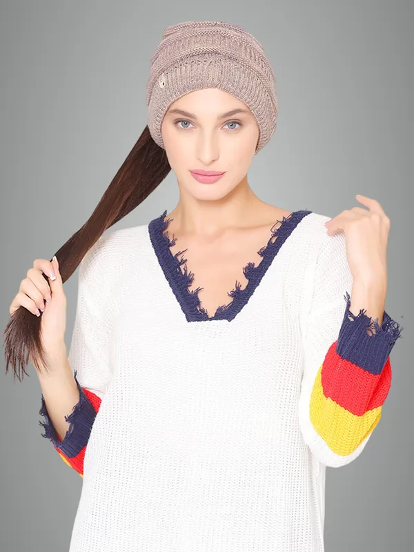 Biege_Woolen_Cap_For_Women
