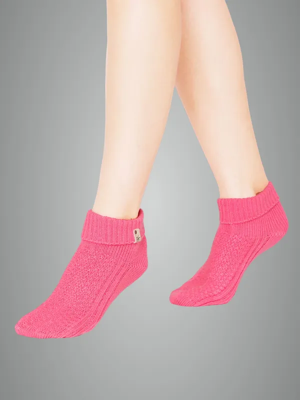 Pink_Woolen_Socks_For_Women