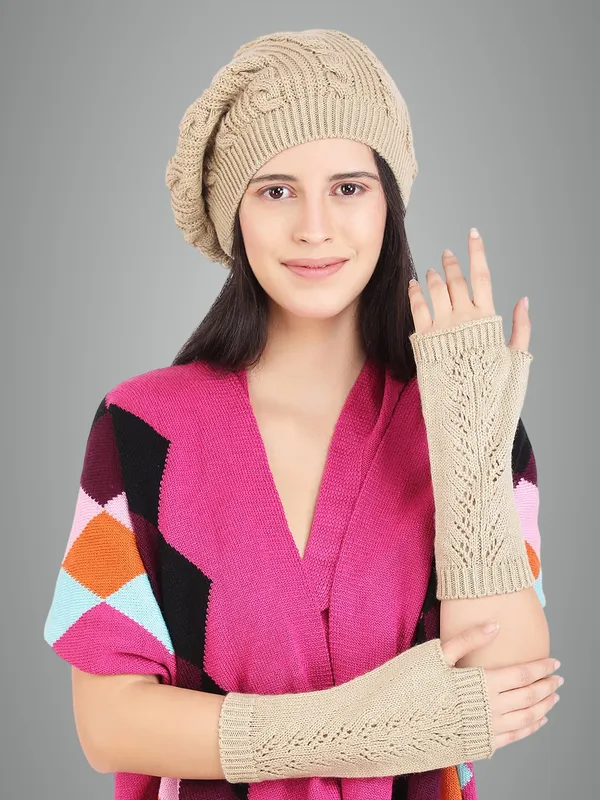 Beige_Woolen_Gloves_For_Women