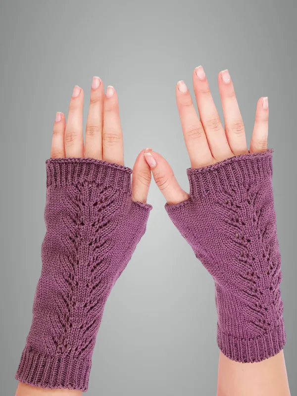 Purple_Woolen_Gloves_For_Women