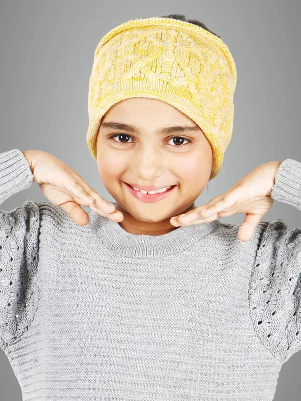 Yellow_Woolen_Earmuff_For_Girls