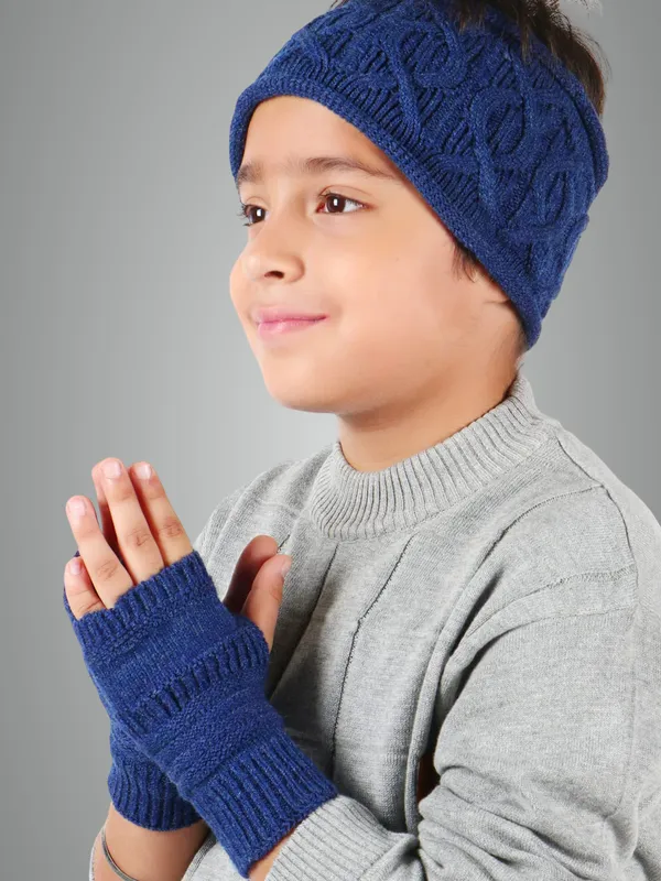 Blue_Woolen_Gloves_For_Unisex_Child