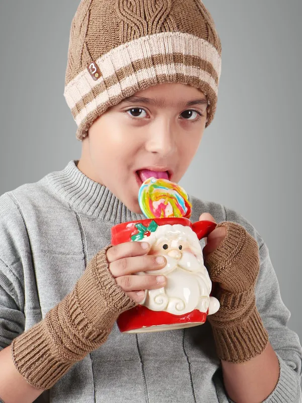Brown_Woolen_Gloves_For_Unisex_Child