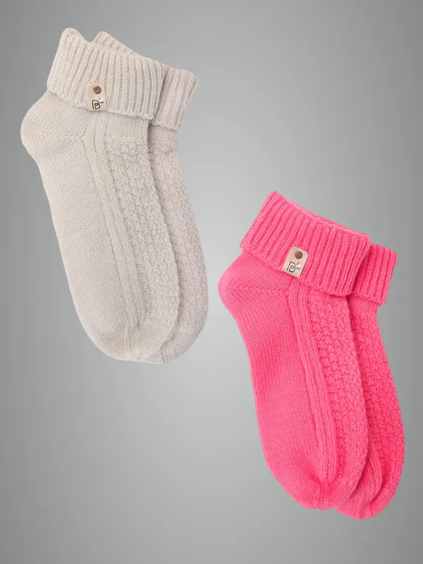 White_&_Pink_Woolen_Socks_For_Women_(Pack_Of_2)