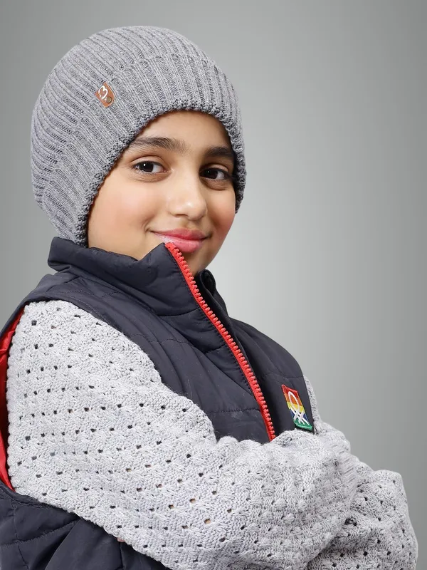 Grey_Woolen_Cap_For_Unisex_Child