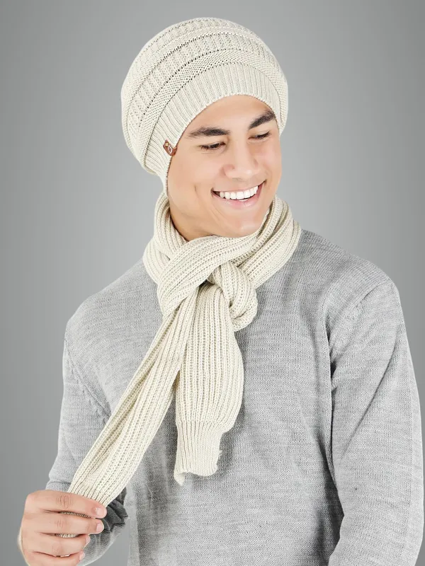Cream_Woolen_Cap_For_Unisex