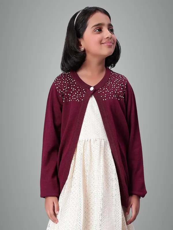Maroon_Woolen_Shrug_For_Girls