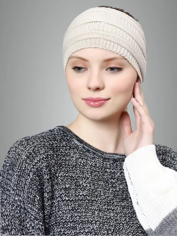 Cream_Woolen_Earwarmer_For_Unisex