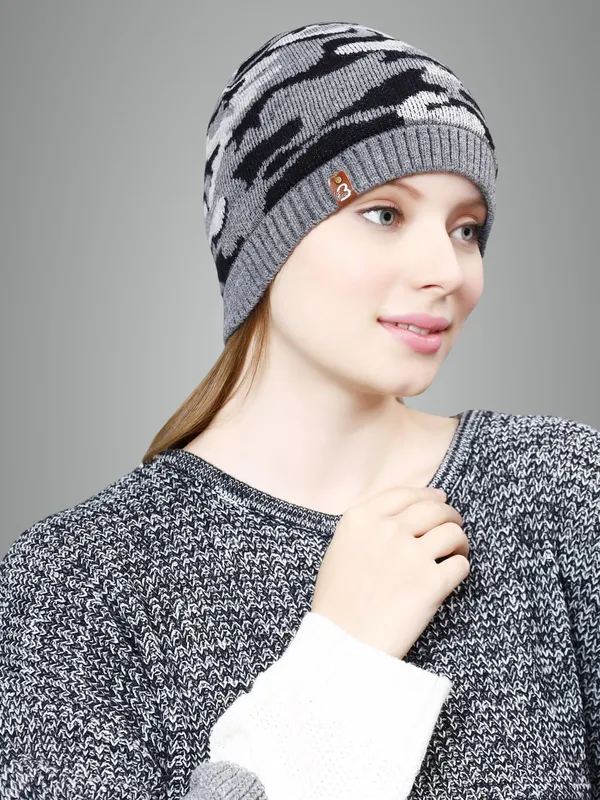 Grey_Woolen_Cap_For_Unisex