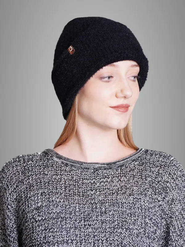 Black_Woolen_Cap_For_Unisex