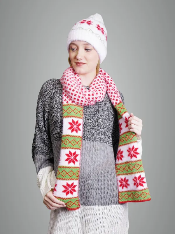 Multicolor_Woolen_Cap_For_Women