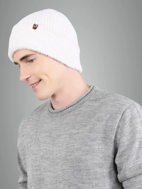 White_Woolen_Cap_For_Unisex