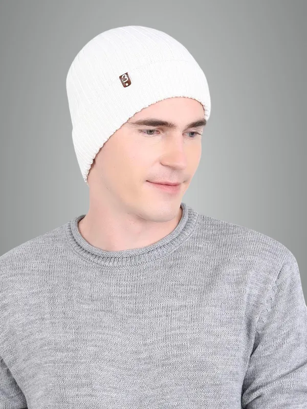 White_Woolen_Cap_For_Unisex