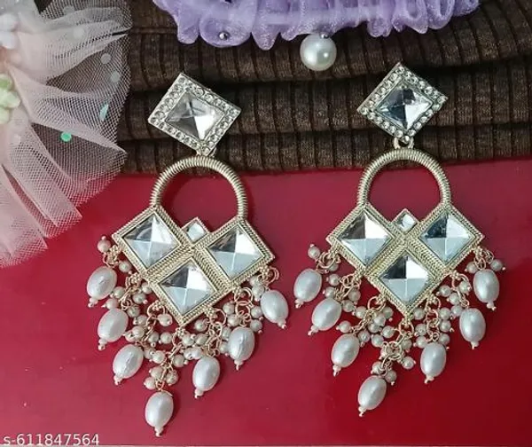 White_Elegant_Deisgn_Alloy_Earrings_For_Women