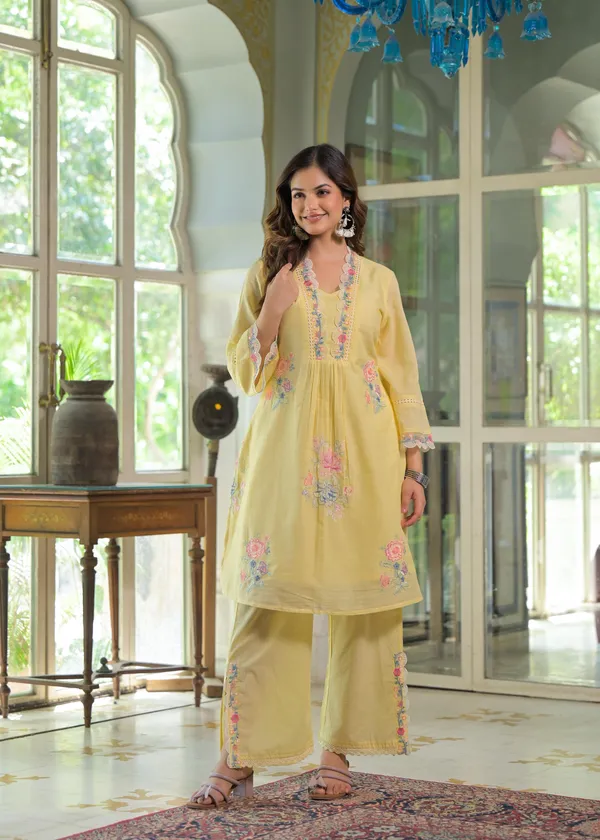 Sunlit_Bloom_Floral_Kurta_Set