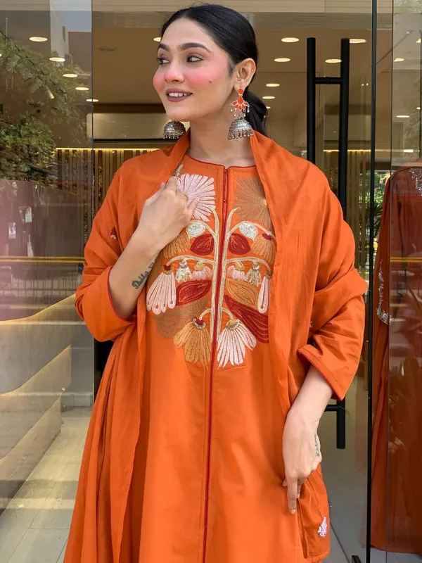 Bright_Orange._Cotton_Kurti_Pant_&_Dupatta_For_Women