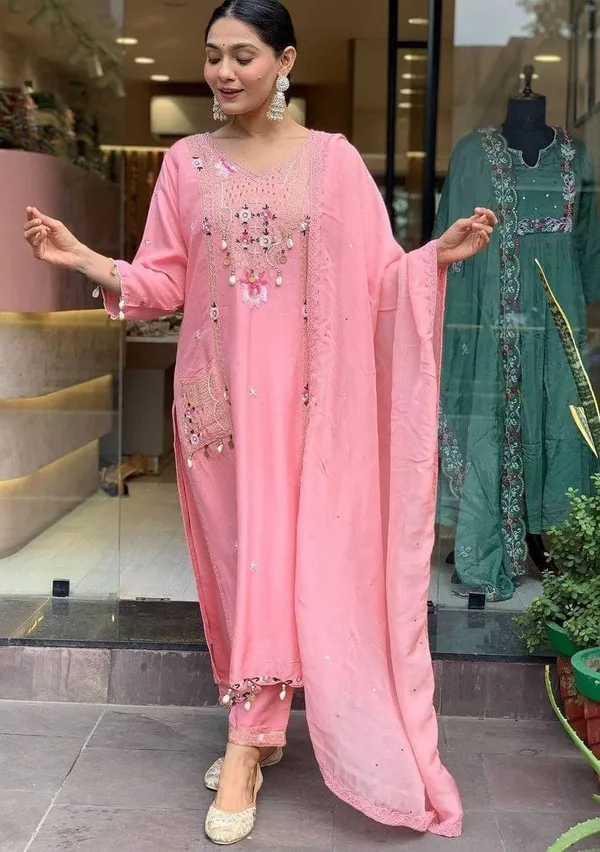 Peach_Pink_Roman_Silk_Kurti_Pant_&_Dupatta_For_Women