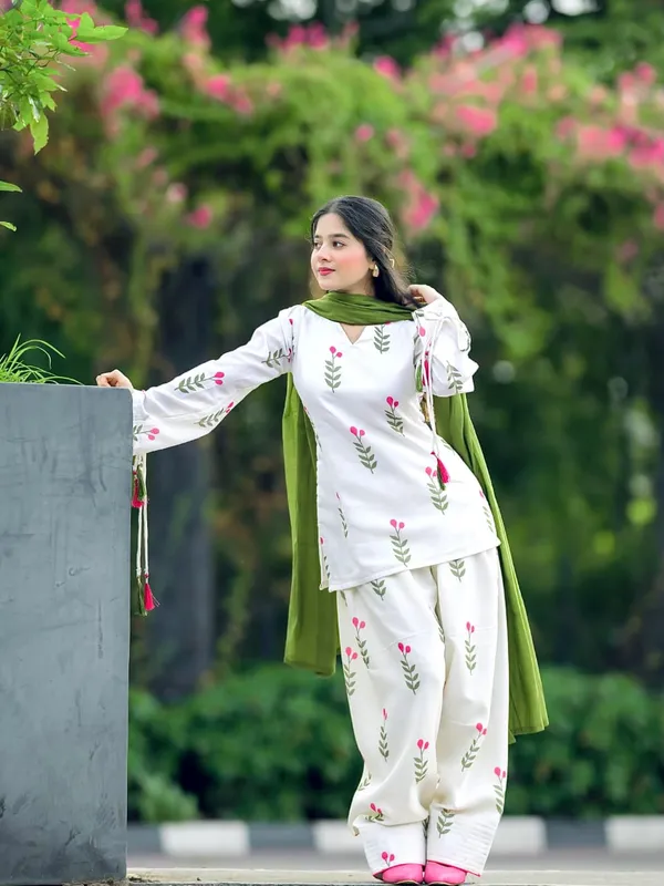 Off_White_Cotton_Farshi_Pant_Suit_Set