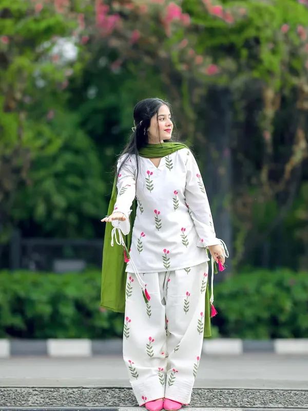 Off_White_Cotton_Farshi_Pant_Suit_Set