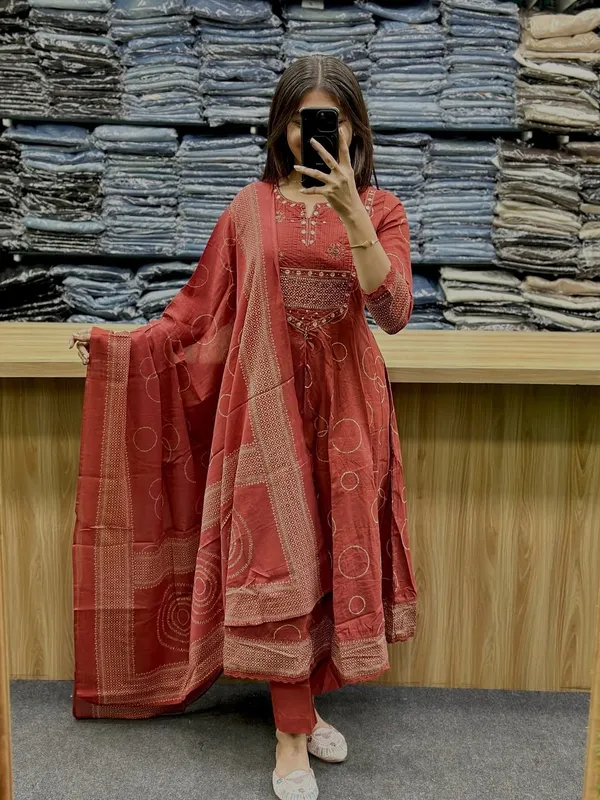 Red_Flared_Cotton_3-Piece_Suit_Set