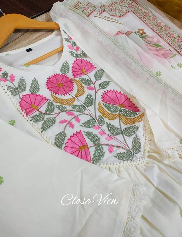 Ivory_White_Cotton_Designer_Anarkali_Kurta_Set