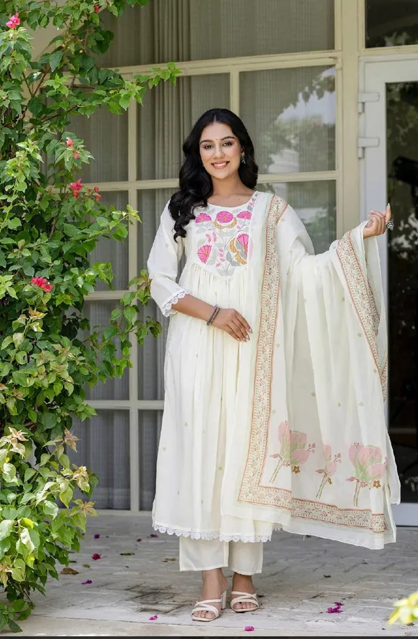 Ivory_White_Cotton_Designer_Anarkali_Kurta_Set