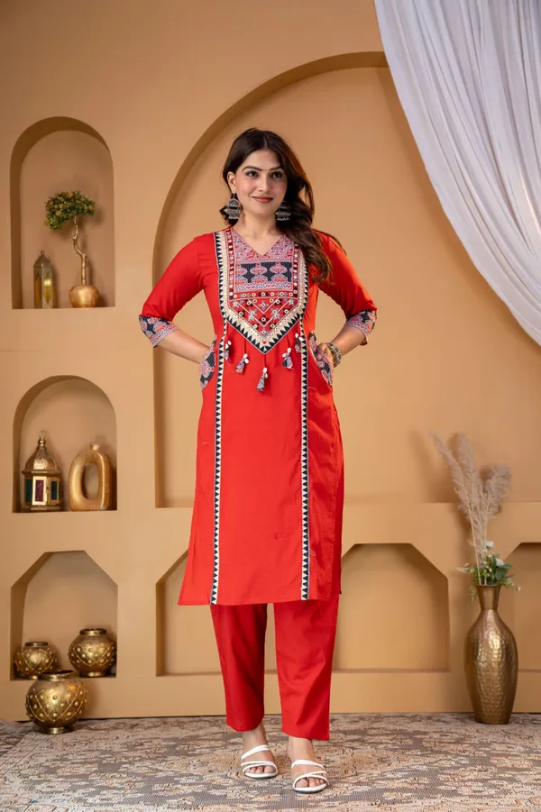 Classic_Festive_Wear_3-Piece_Kurta_Set