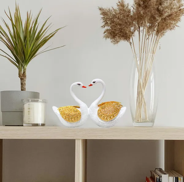 White_&_Gold_Premium_Quality_Resin_Bird_&_Animal_Showpiece