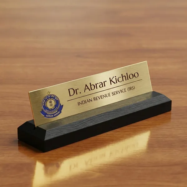 Executive_Custom_Brushed_Brass_Nameplate_with_Solid_Wood_Base